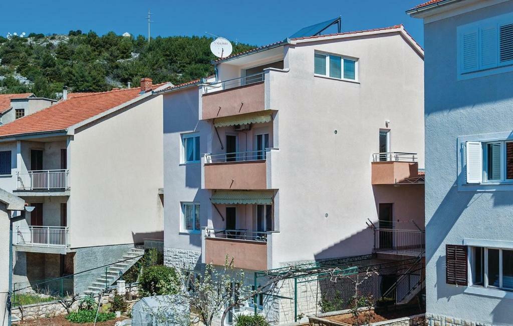 Apartman シベニク エクステリア 写真